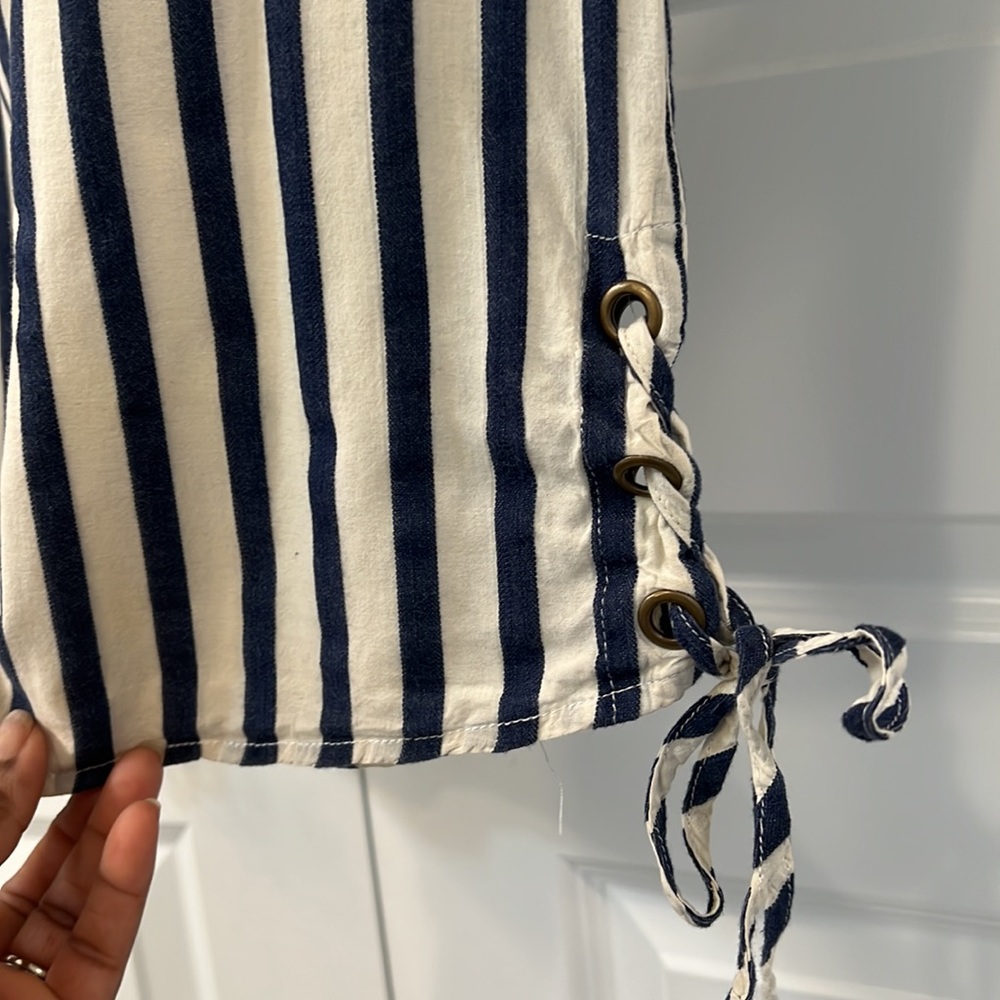 Ruffled sleeve denim and off white stripped blouse. - Picture 3 of 6